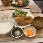 銀座青果堂fruitsparlor×元町食堂 - 