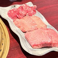 焼肉ギュウミー - 