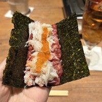 焼肉 うしみつ 恵比寿本店 - 和牛の蟹・いくらユッケドッグ