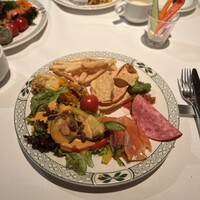 ロウリーズ・ザ・プライムリブ 恵比寿ガーデンプレイス店 - 