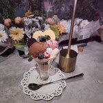 花のある棲家 - 期間限定パフェ
