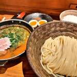 元祖めんたい煮こみつけ麺 - いただきます。