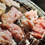 炭火焼肉 焼きしゃぶ にく式 - 