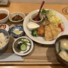 まるよし食堂