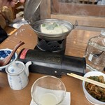 そば処 湧水 - 湯豆腐を注文してみた