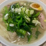 桜上水 船越 - 特製塩中華そば　麺半分　青菜のせ