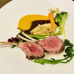 Duong's Restaurant - ラムラックのグリル