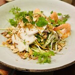 Duong's Restaurant - シーザーサラダ