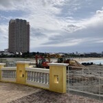 ジバゴ コーヒー ワークス オキナワ - このサンセットビーチの工事、去年からやってません？いつ終わるねん、、笑笑