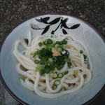 大平製麺 - 少し到着が遅かったので、ダシは無かったのですが、ブッカケ用のダシ（？）を特別にいただきました。