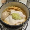 人類みな麺類とエスサワダ