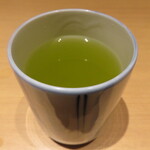 新宿 蟹いおり - 緑茶で〆。