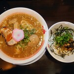 ばり嗎 - 料理写真:令和7年2月 営業時間(11:00〜24:00)
味玉ばり濃 税込1045円
平日豚めしランチ 税込143円