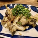 すし酒場 魚あるき - 「つぶ貝ガーリック炒め（税込￥880）」