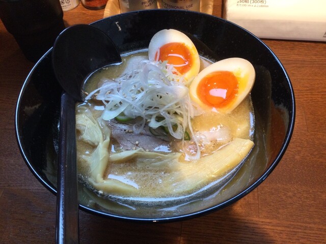 拉麺 利光 - 南小樽（ラーメン）の写真
