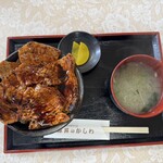 豚丼のかしわ - 