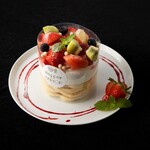 CLUB THE PEPPER フルーツパンケーキ