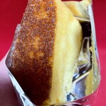 くにひろ屋 - この茶色い上の部分も香り高くて良かったです。