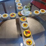 お菓子の香梅 ドゥ・アート・スペース光の森店 - 香梅ならではの“陣太鼓”テーブル