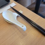 中国料理 悠斎 - 箸置き&れんげ置き！便利です♪