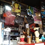 エムシーアヴァン - 