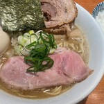 焼きあご煮干しらぁめん はなかぜ - 