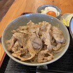 ゆでた亭うどん太郎 - 生姜焼き丼アップ