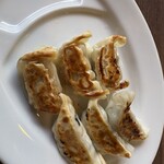 三代目 沖食堂 - ひと口餃子2種