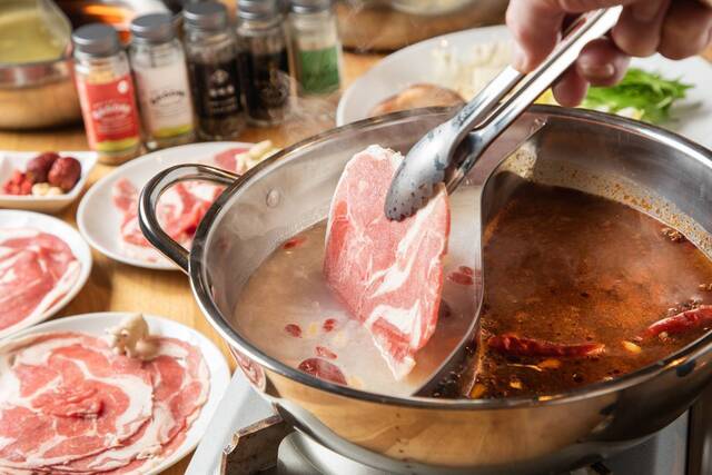 ラムしゃぶ 函館吉田 - 函館駅前（しゃぶしゃぶ）の写真