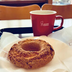 ミスタードーナツ - 料理写真:オールドファッション シナモン、ブレンドコーヒー