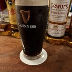 Trackside Scotch pub - 