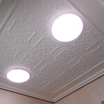 一新亭 - 番組内で紹介されていた、貴重な１枚板の鉄板の天井