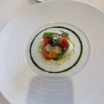 シェ・コーベ - ホタテと柑橘のサラダ