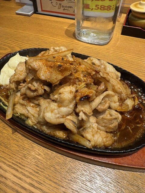 神田亰ページ KAMIYA、9/13（土）に新作プラットフォームスニーカー3型を発売