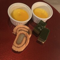 スミレオオサカ - 