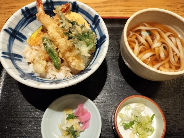 Hirano Ya Akatsuka Honten photo 2