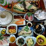 魚波 - 料理写真:うに、ほや、あわび、とびうお、かつお、ひらめ、その他手作りのお惣菜。