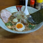 らぁめん 力丸 - 料理写真:にん丸パート4