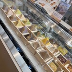 AOYAカンパーニュ - あんこバー　迷うー