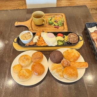 MASUDA ハンバーグと自家製パンの店_1
