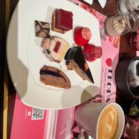 ロビーラウンジ 「マーブルラウンジ」 ヒルトン東京 - 