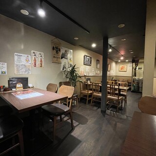 小宴会から20名様程度の2階貸切も可✨
