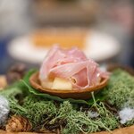 Stile Oma - 2025.2 Prosciutto and Green Apple