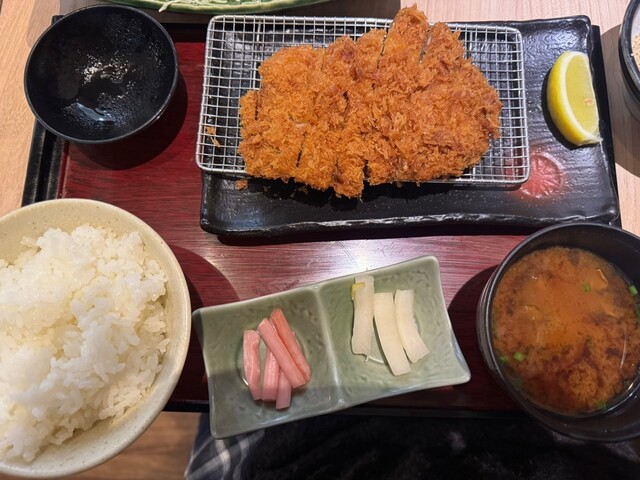 新宿さぼてん 鈴鹿イオンモール店 - 平田町/とんかつ | 食べログ