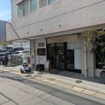 ごはんや 飯すけ - 地下鉄駅から歩いてすぐ