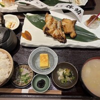 高級ブランド干物 『銀座伴助』 銀座本店 - 
