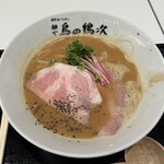 麺や 鳥の鶏次 - 鶏そば(醤油)ヽ(｡ゝω・｡)ﾉ