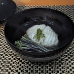 兎月亭 - アイナメと蕨のお吸い物(お客様提供)