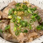 魚屋スタンドふじ - 牛すじ大根煮④