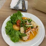 TOP TEN THAI CUISINE - 282.48バーツ